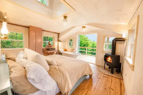 580 Cross Road Londonderry VT 05155