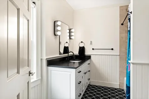 64 Waterview Road Colchester VT 05446