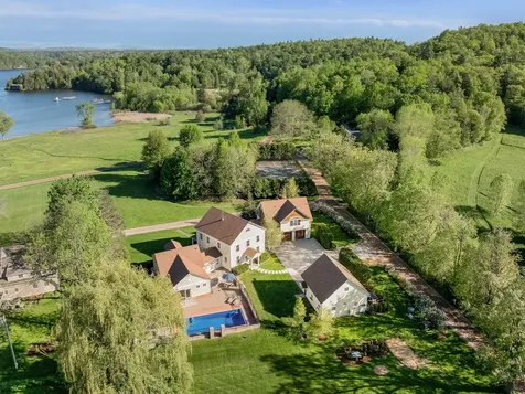 64 Waterview Road Colchester VT 05446