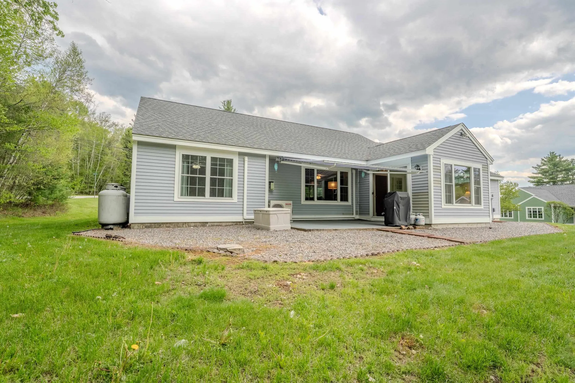 Holderness NH 03245