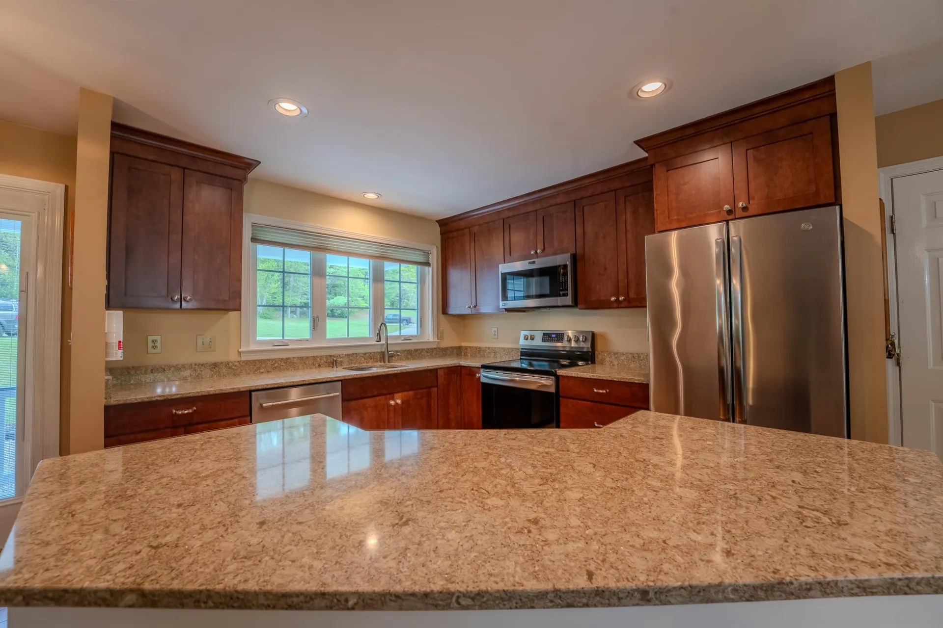 Holderness NH 03245