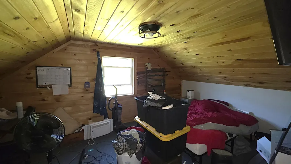 731 Hollow Road Stewartstown NH 03576