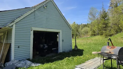 731 Hollow Road Stewartstown NH 03576