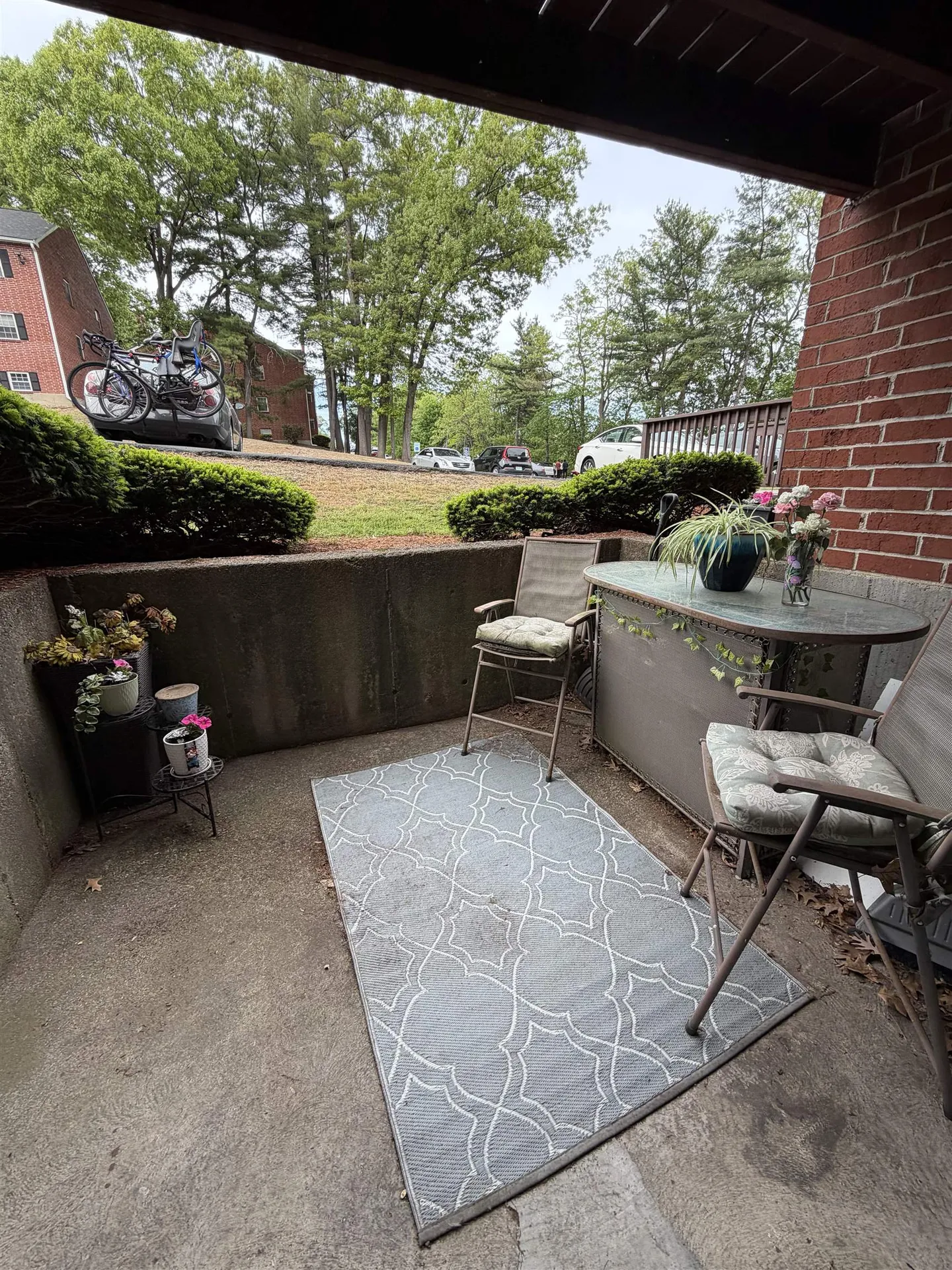 1 Louisburg Square Nashua NH 03060