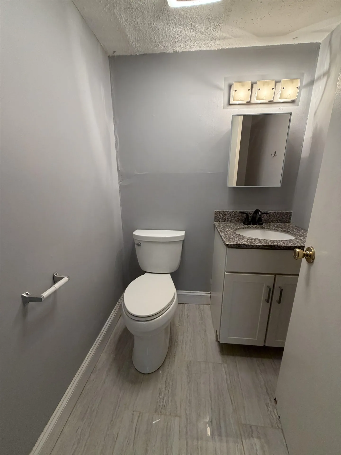 1 Louisburg Square Nashua NH 03060