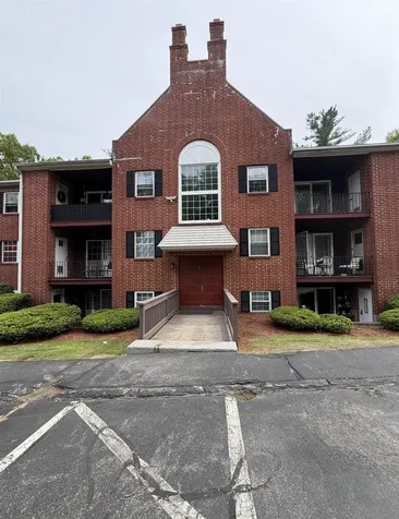 1 Louisburg Square Nashua NH 03060