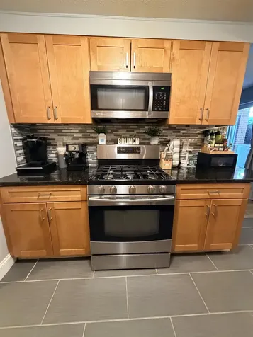 1 Louisburg Square Nashua NH 03060