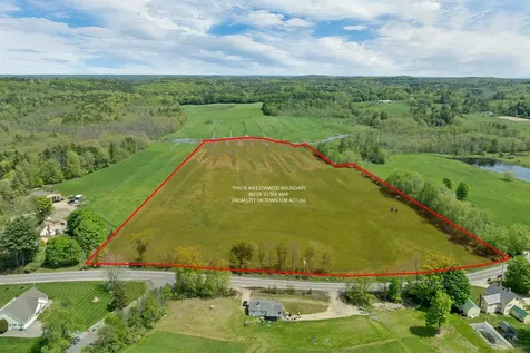 90 North Road East Kingston NH 03827