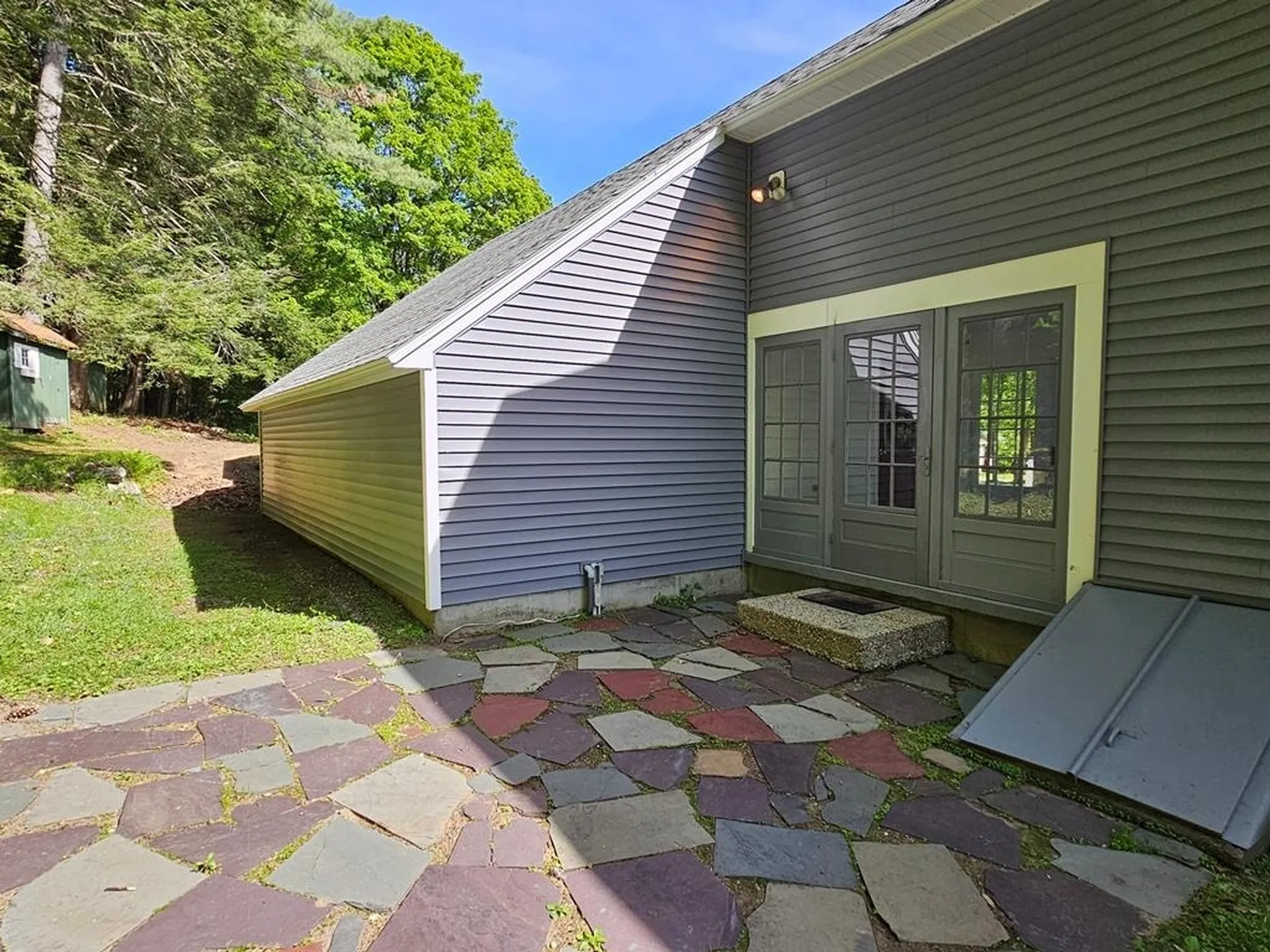 325 Pako Avenue Keene NH 03431