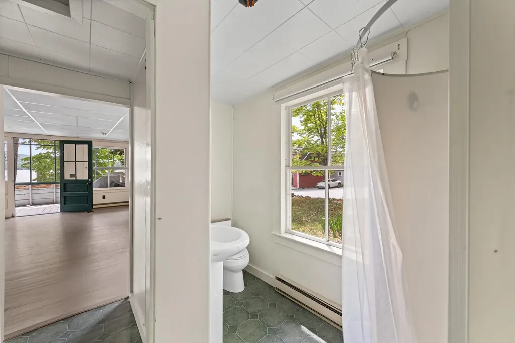 998 West Shore Road Bristol NH 03222