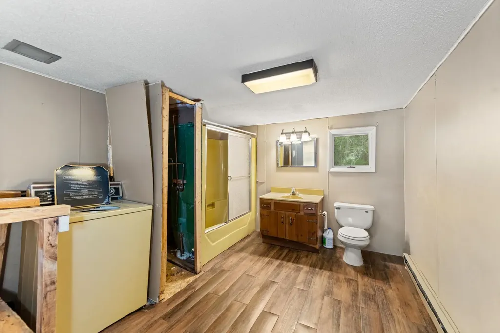 998 West Shore Road Bristol NH 03222