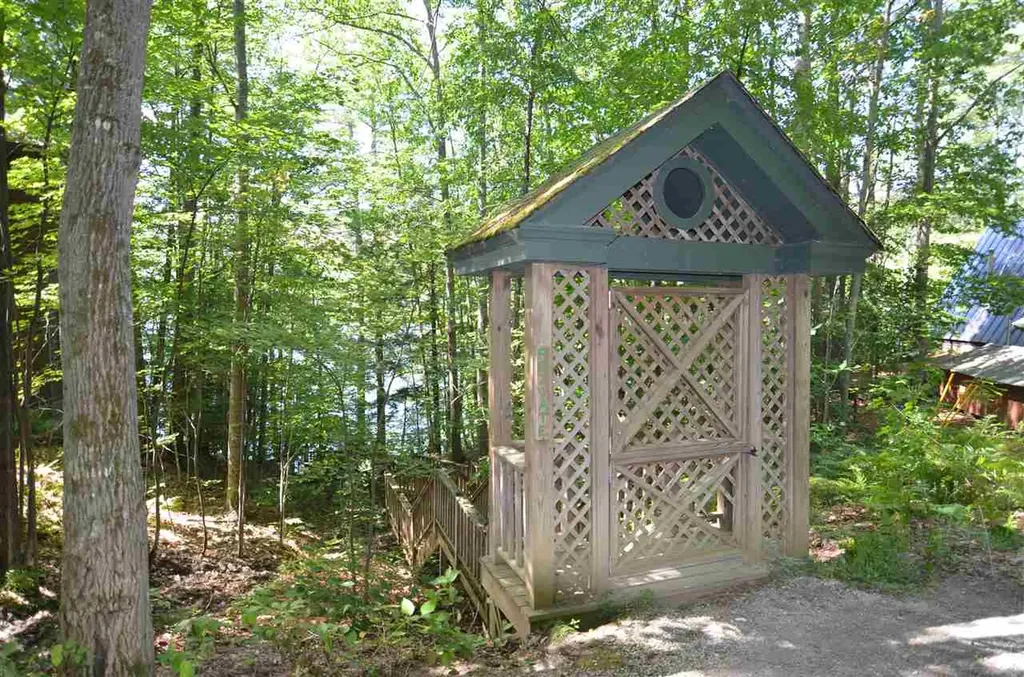 66 Scott's Landing Ludlow VT 05149