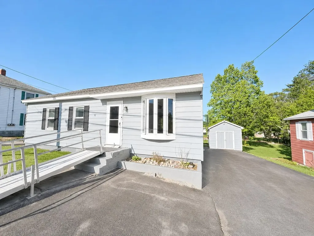 576 Hillside Avenue Berlin NH 03570