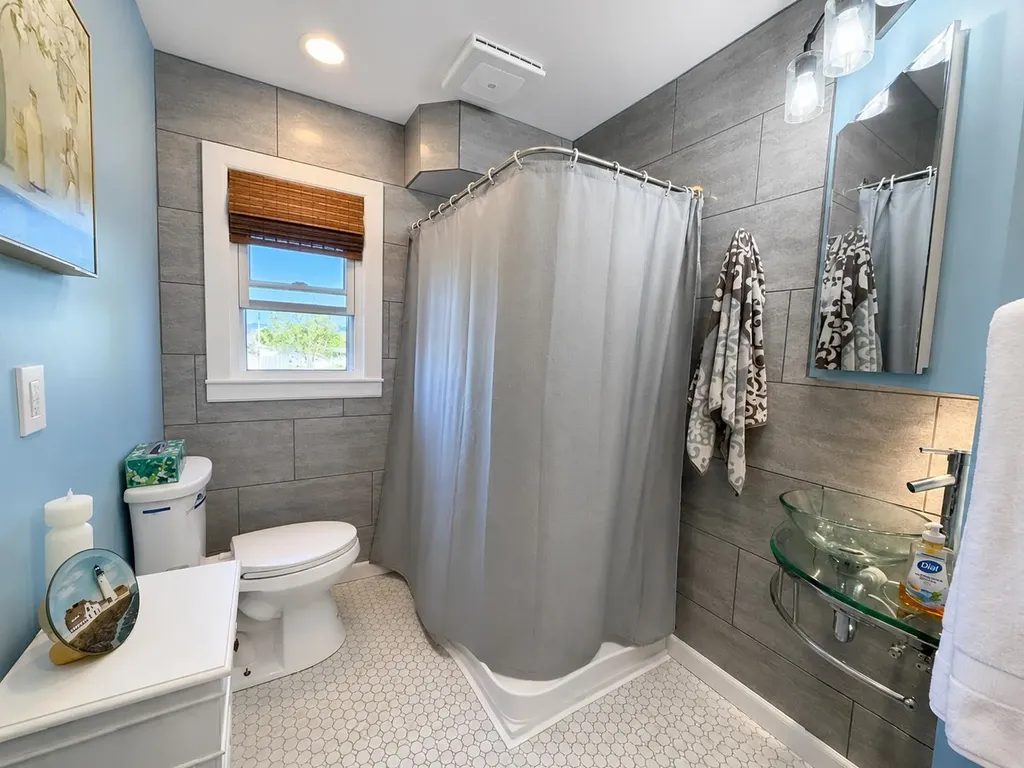 576 Hillside Avenue Berlin NH 03570
