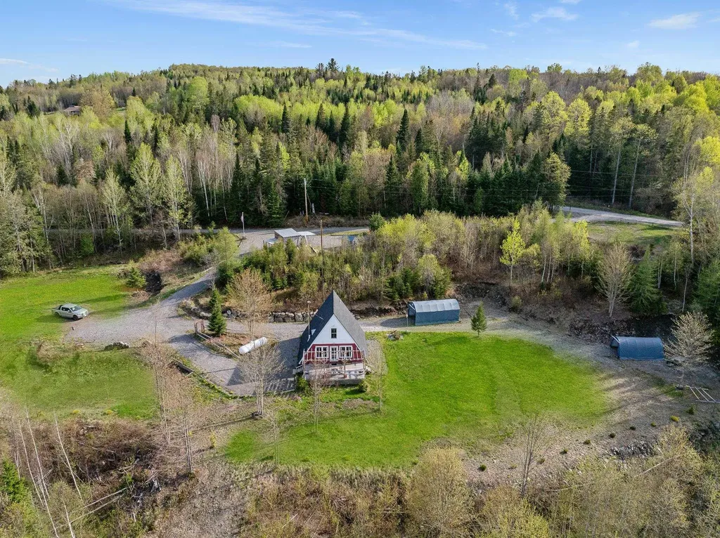 113 Carleton Hill Road Colebrook NH 03576