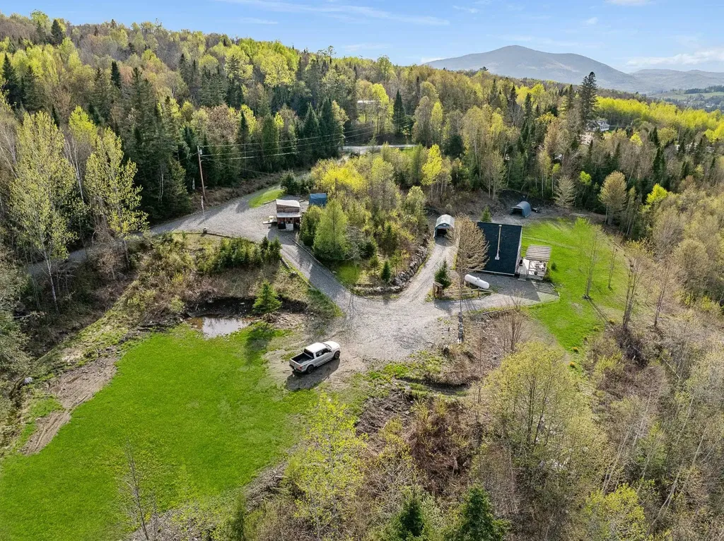 113 Carleton Hill Road Colebrook NH 03576