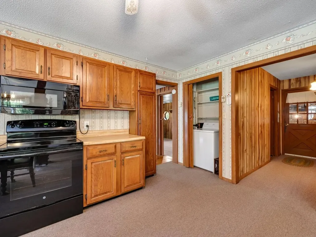 842 County Road Lincoln VT 05443