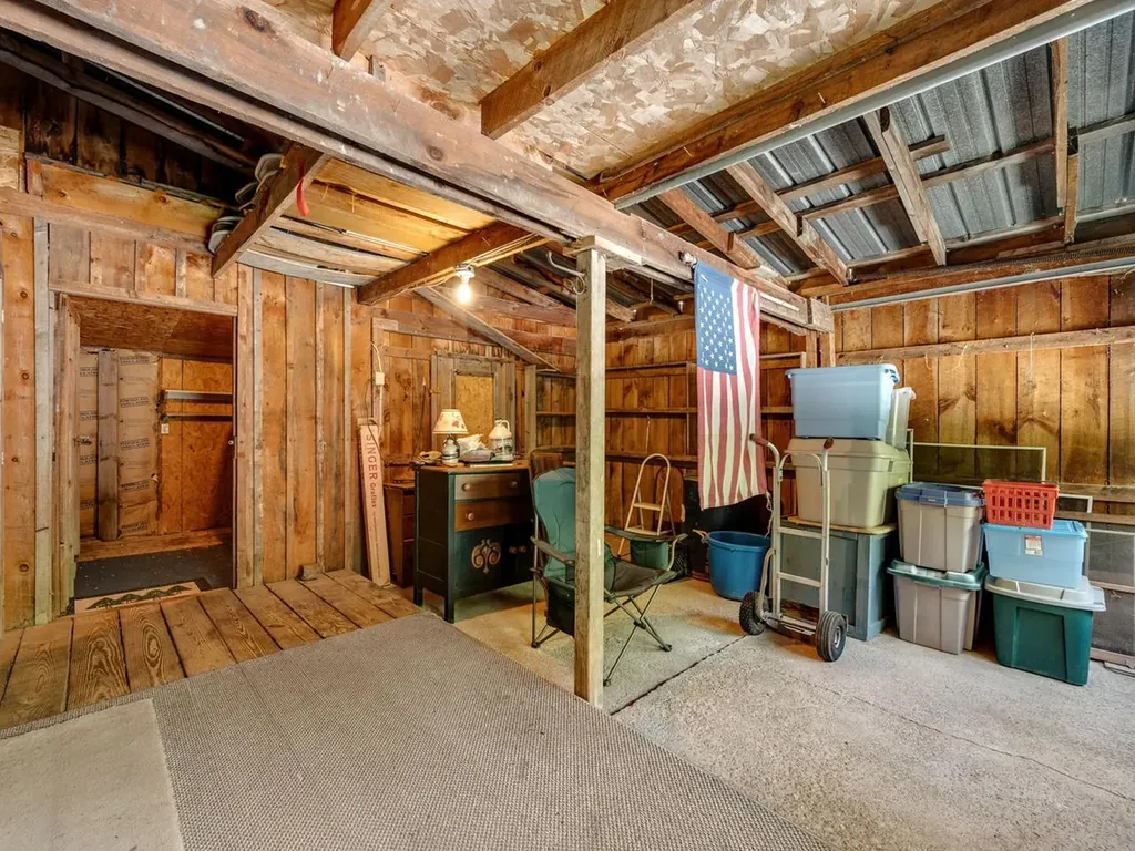 842 County Road Lincoln VT 05443