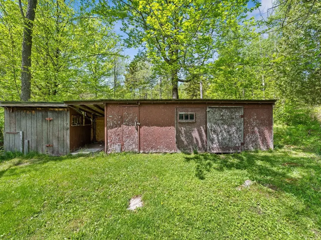 842 County Road Lincoln VT 05443
