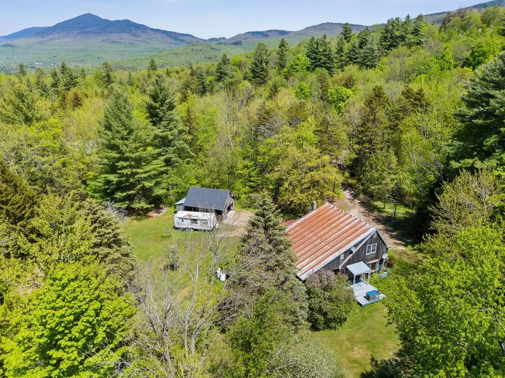 842 County Road Lincoln VT 05443