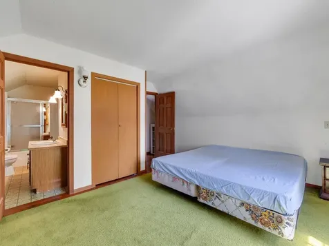 842 County Road Lincoln VT 05443