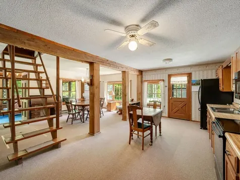 842 County Road Lincoln VT 05443