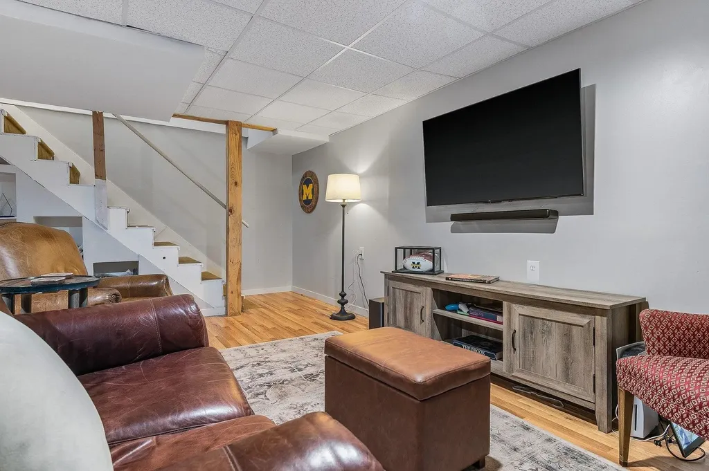 26 Pheasant Run Lane Stratham NH 03885