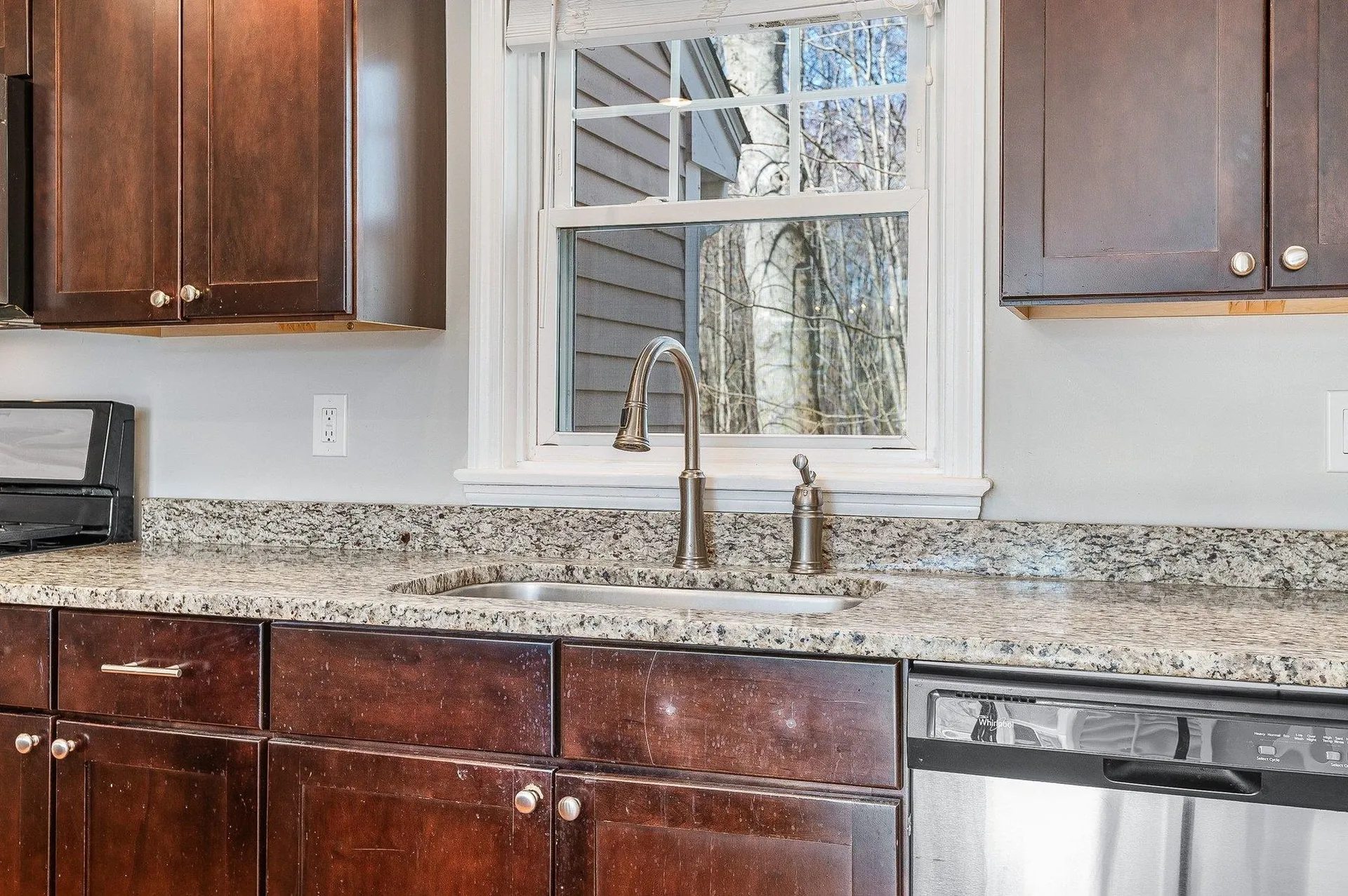 26 Pheasant Run Lane Stratham NH 03885