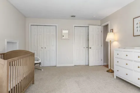 26 Pheasant Run Lane Stratham NH 03885