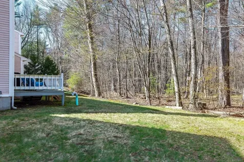 26 Pheasant Run Lane Stratham NH 03885
