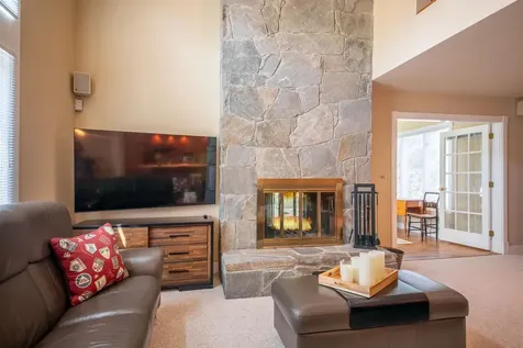 52 High Meadow Road Winhall VT 05155