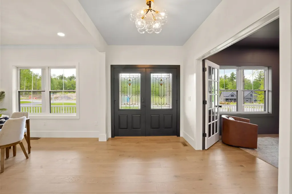 32 Colby Farm Road Chester NH 03036