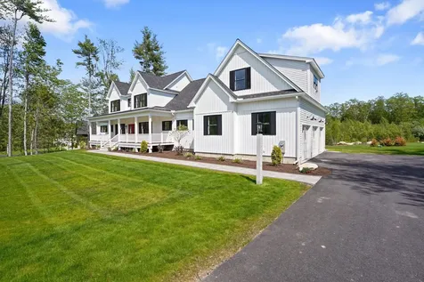 32 Colby Farm Road Chester NH 03036