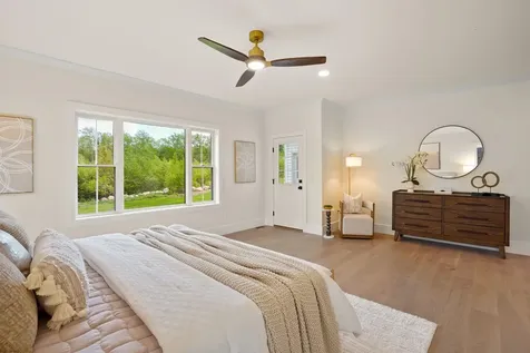32 Colby Farm Road Chester NH 03036