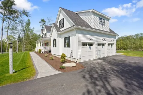 32 Colby Farm Road Chester NH 03036