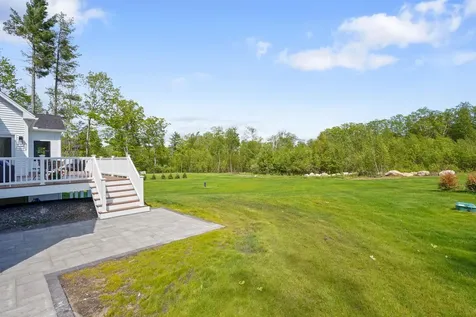 32 Colby Farm Road Chester NH 03036