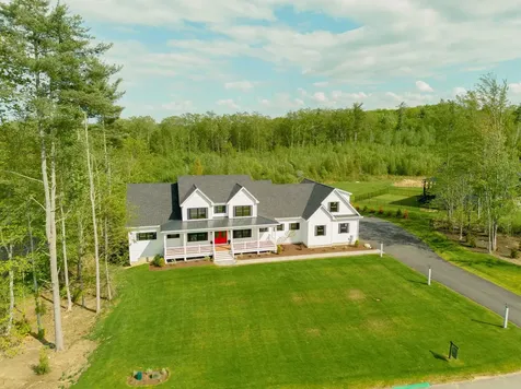 32 Colby Farm Road Chester NH 03036