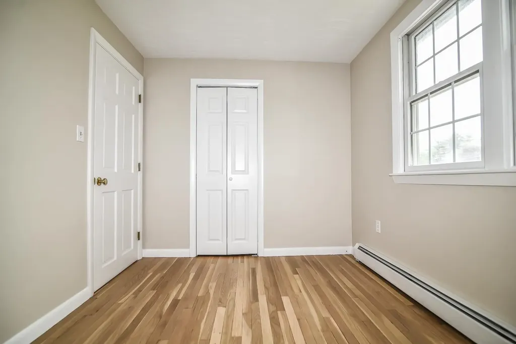 14 Centerville Drive Salem NH 03079