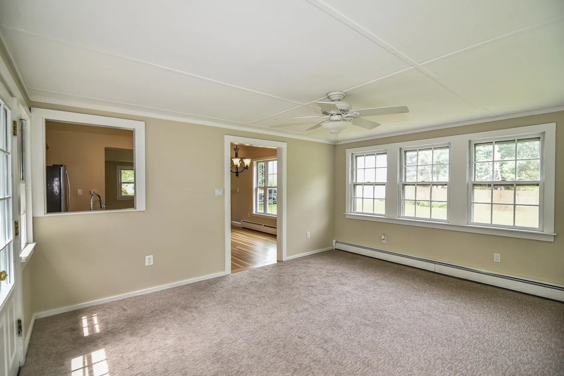 14 Centerville Drive Salem NH 03079