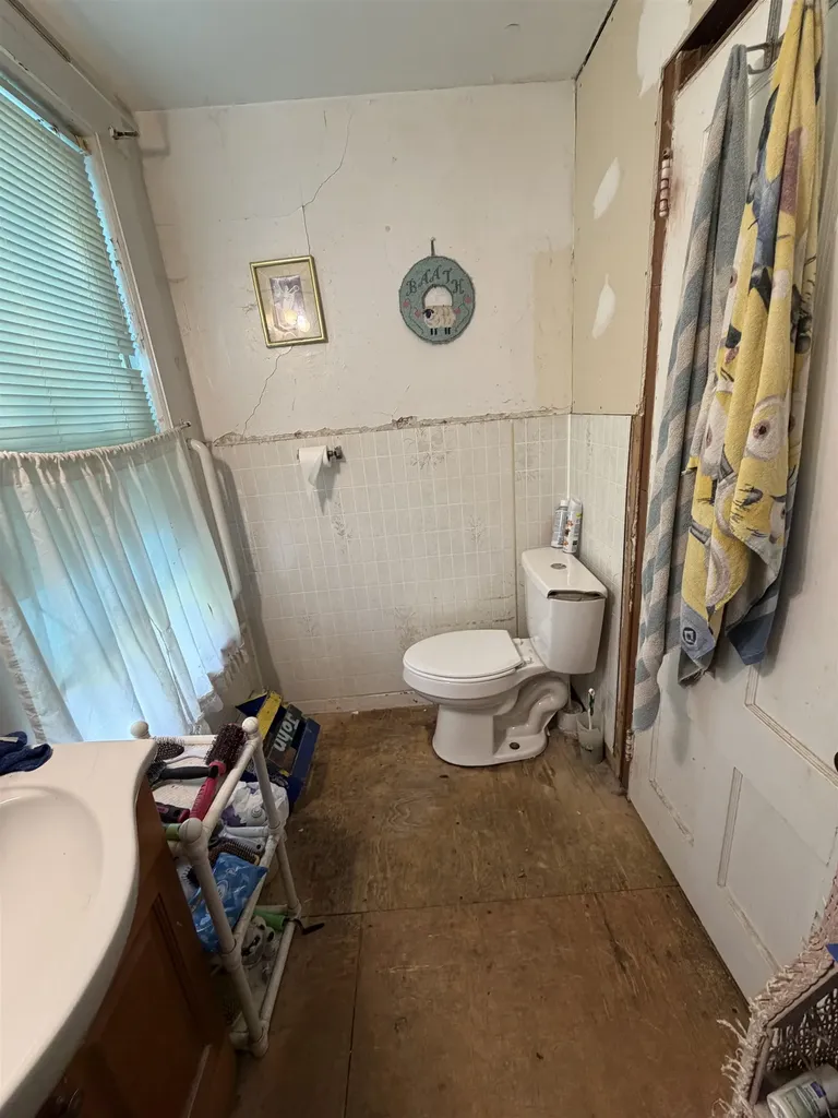 9 Cherry Street Haverhill NH 03785