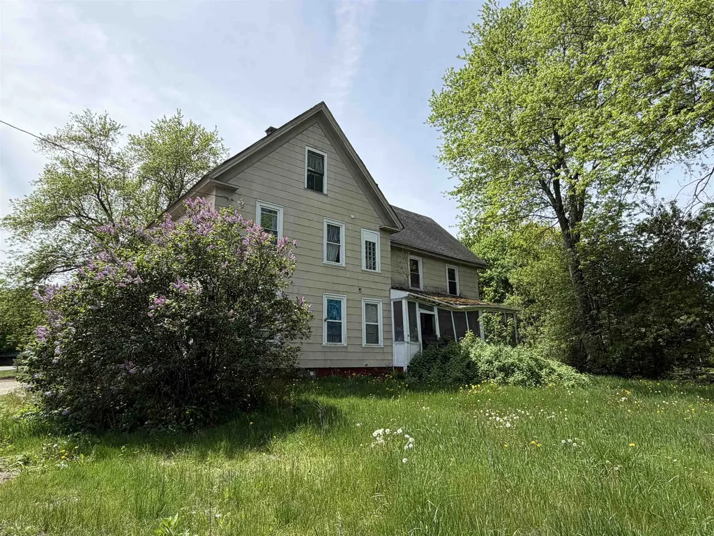 9 Cherry Street Haverhill NH 03785