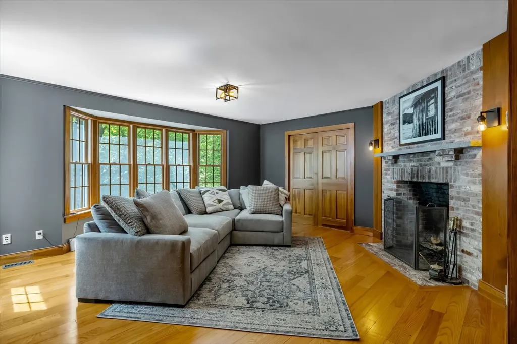 301 Galloping Hill Road Hopkinton NH 03229