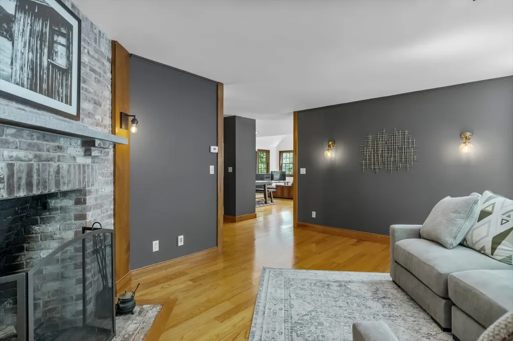 301 Galloping Hill Road Hopkinton NH 03229