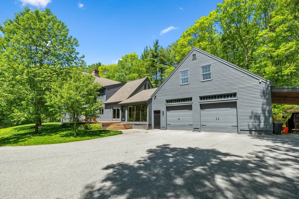 301 Galloping Hill Road Hopkinton NH 03229