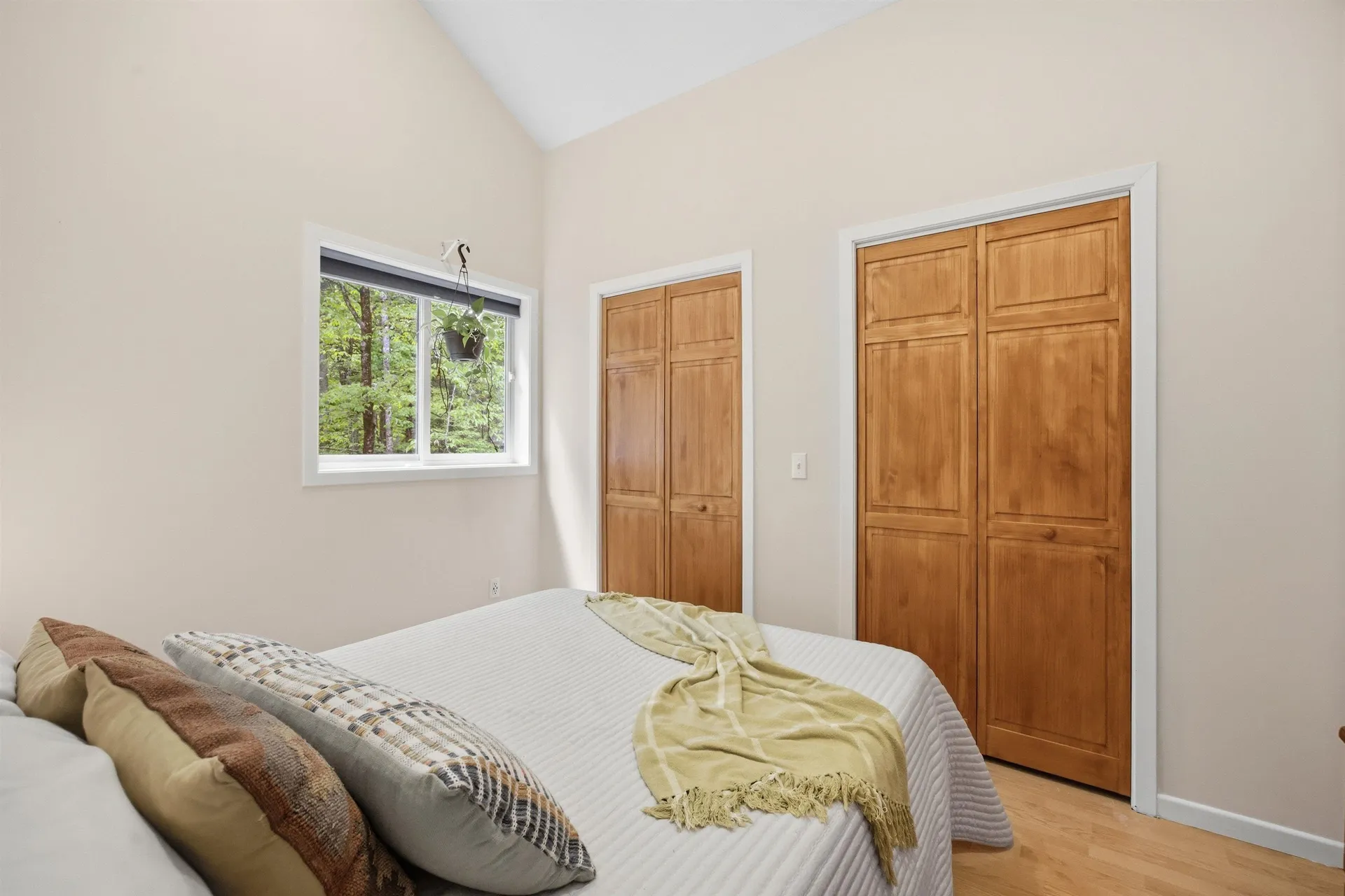19 Hummingbird Hill Grantham NH 03753