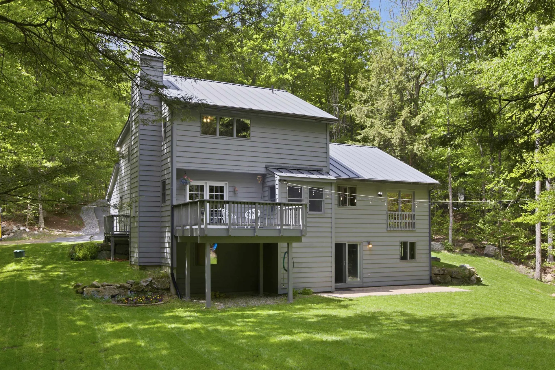 19 Hummingbird Hill Grantham NH 03753