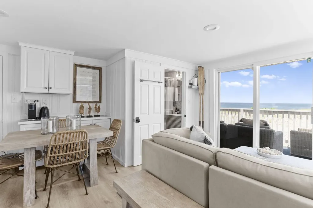 14 Atlantic Avenue Hampton NH 03842