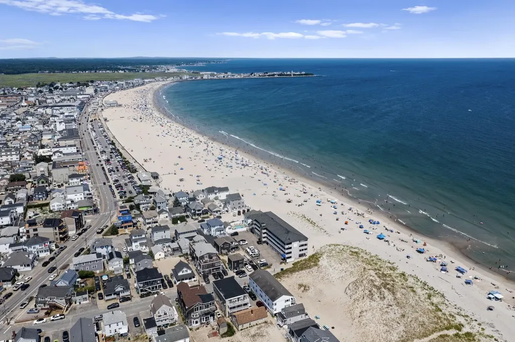 14 Atlantic Avenue Hampton NH 03842