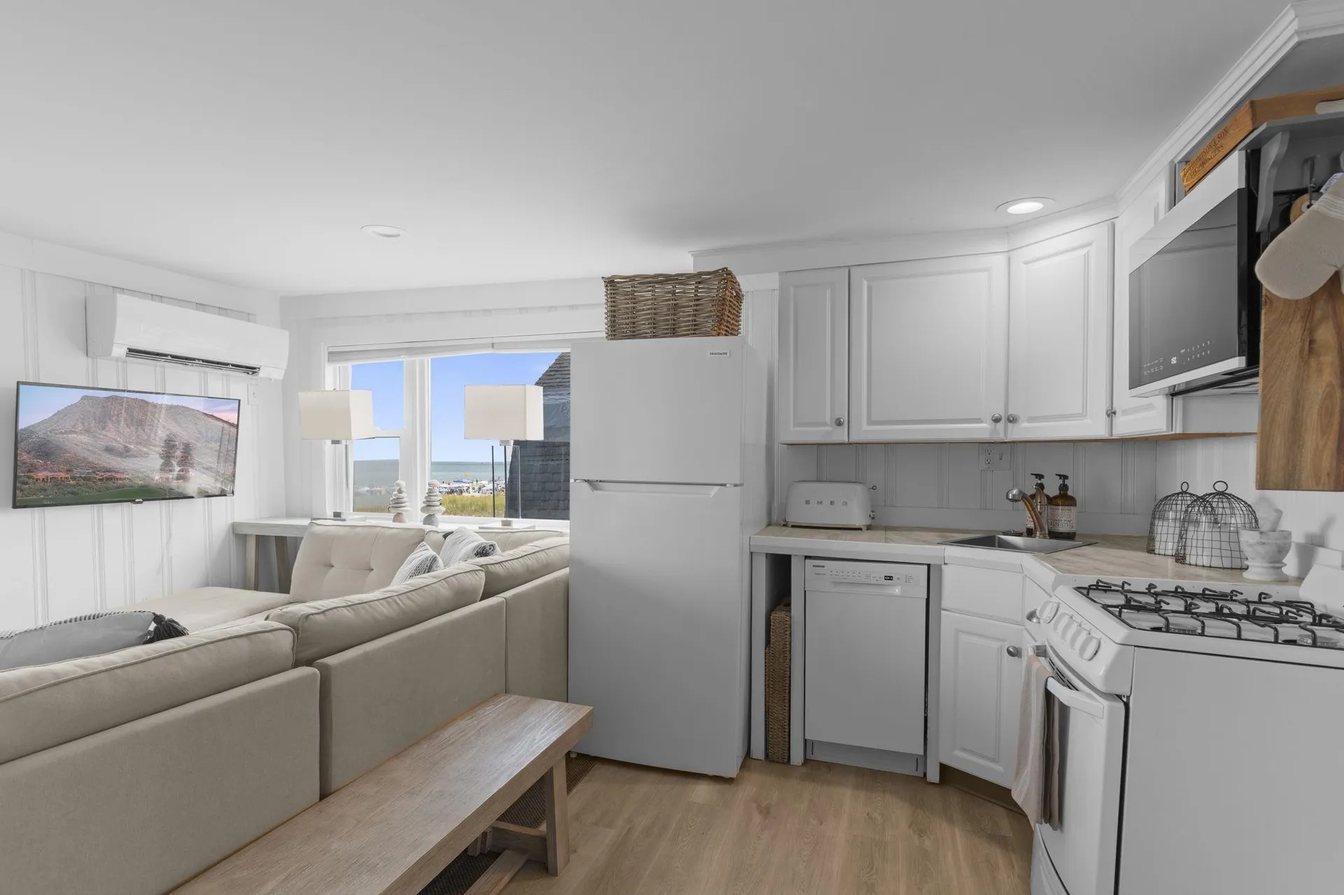 14 Atlantic Avenue Hampton NH 03842
