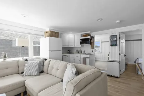 14 Atlantic Avenue Hampton NH 03842